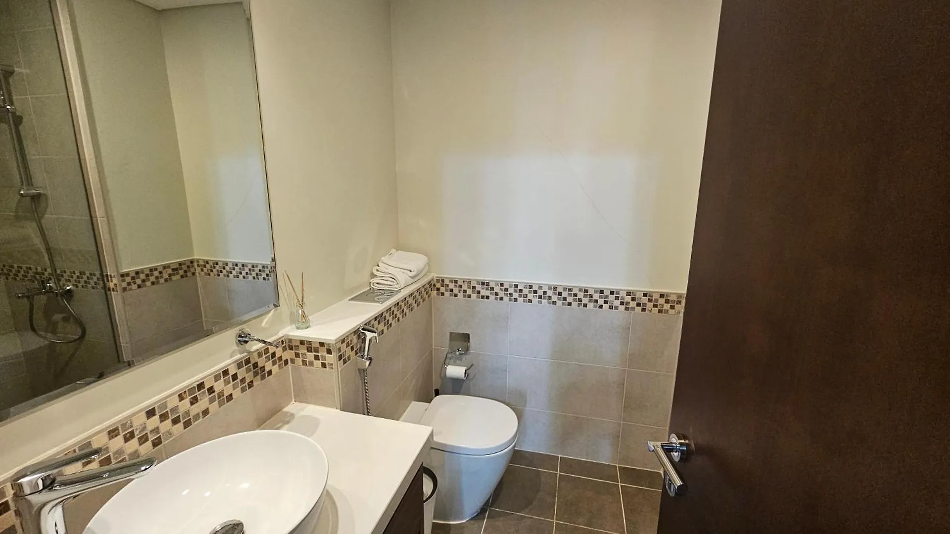 Mh - Damac - Reva Residences With Burj View - 2Bhk - Ref2604 Dubai 0*,  United Arab Emirates